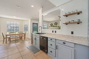 2056 Sundown Dr, Navarre, FL 32566 - Photo 11
