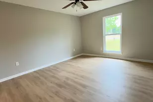 1304 Pinewood Ln, Crestview, FL 32539 - Photo 9