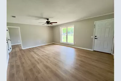 1304 Pinewood Lane, Crestview, FL 32539 - Photo 3