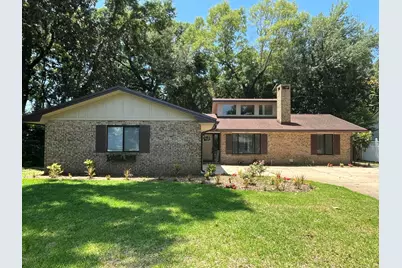 605 Sailboat Drive, Niceville, FL 32578 - Photo 1