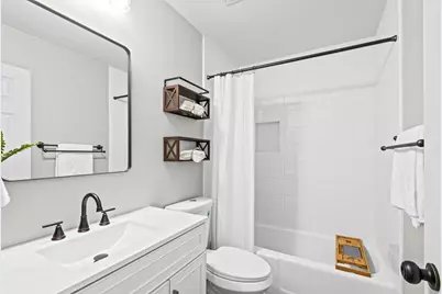 605 Sailboat Drive, Niceville, FL 32578 - Photo 21