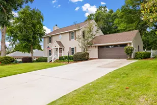 610 W Lynn Brook, Crestview, FL 32539 - Photo 3