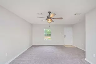 259 W Cypress Ave, Defuniak Springs, FL 32433 - Photo 11