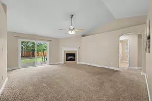 6100 Dragonfly Way, Crestview, FL 32536 - Photo 9