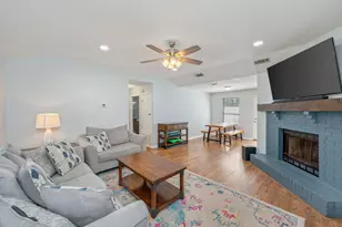1621 W Campbell Dr, Fort Walton Beach, FL 32547 - Photo 5