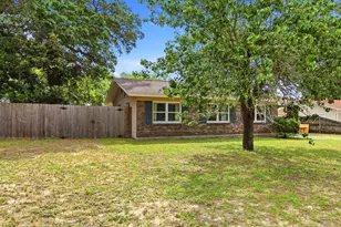 60 Oak Ln, Shalimar, FL 32579 - Photo 3