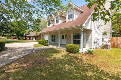 211 NW Natures Trail Court, Fort Walton Beach, FL 32548 - Photo 3