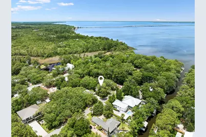 573 Ricker Avenue, Point Washington, FL 32459 - Photo 5