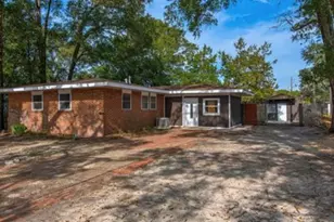 398 Edge Ave, Valparaiso, FL 32580 - Photo 9