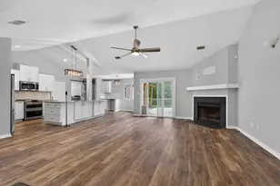 5605 Richmond Ct, Pace, FL 32571 - Photo 11