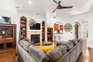4598 Paradise Isles, Destin, FL 32541 - Photo 7