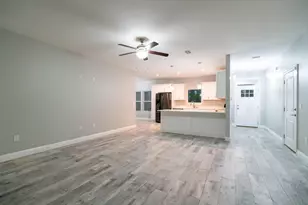 2243 N Wind Trace Rd, Navarre, FL 32566 - Photo 7