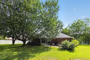1854 Flamingo Ln, Navarre, FL 32566 - Photo 11