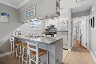 7813 N Lagoon Dr, Panama City Beach, FL 32408 - Photo 7