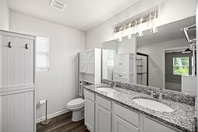 460 Riverwalk Circle, Freeport, FL 32439 - Photo 11