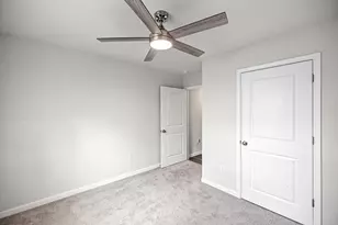 460 Riverwalk Cir, Freeport, FL 32439 - Photo 17