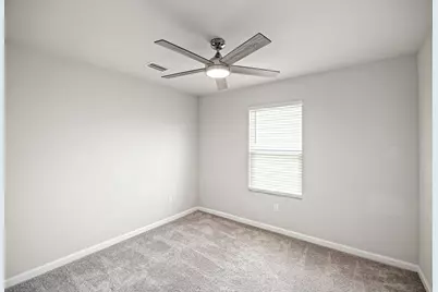 460 Riverwalk Circle, Freeport, FL 32439 - Photo 17
