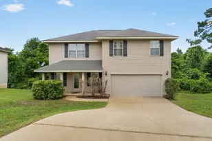 111 Bronze Cir, Crestview, FL 32539 - Photo 1