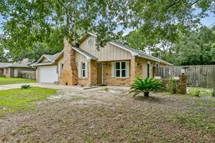 2182 Calle De Cantabria, Navarre, FL 32566 - Photo 3