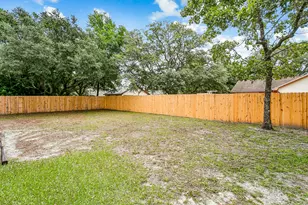 2182 Calle De Cantabria, Navarre, FL 32566 - Photo 29