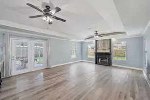 382 Echo Cir, Fort Walton Beach, FL 32548 - Photo 15