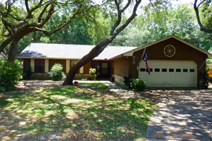 310 Bimini Way, Niceville, FL 32578 - Photo 1