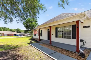 4799 Coronado Cir, Crestview, FL 32539 - Photo 3