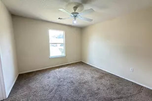 688 Brunson St, Crestview, FL 32536 - Photo 23