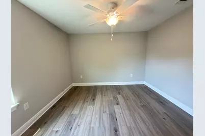 2307 Hadleigh Hills Court, Navarre, FL 32566 - Photo 17