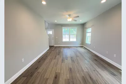 2307 Hadleigh Hills Court, Navarre, FL 32566 - Photo 3