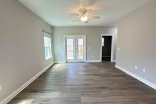 2307 Hadleigh Hills Ct, Navarre, FL 32566 - Photo 7