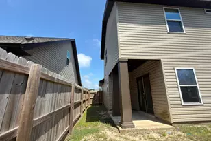 2307 Hadleigh Hills Ct, Navarre, FL 32566 - Photo 23