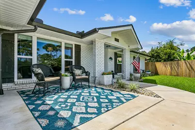 1702 Green Palm Circle, Niceville, FL 32578 - Photo 5