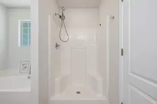 2070 Catline Cir, Navarre, FL 32566 - Photo 21