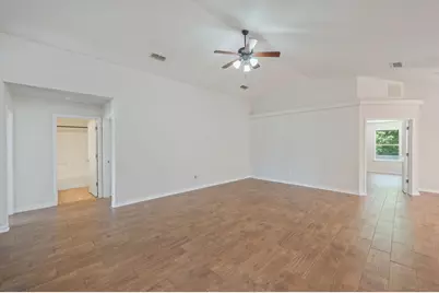2070 Catline Circle, Navarre, FL 32566 - Photo 5