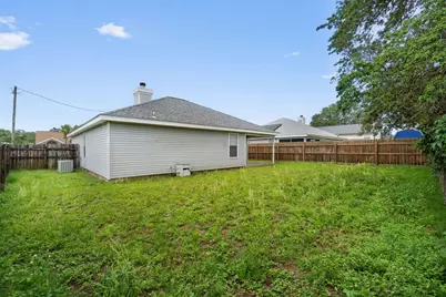 305 W Danielle Court, Mary Esther, FL 32569 - Photo 27