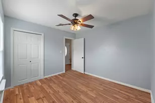 305 W Danielle Ct, Mary Esther, FL 32569 - Photo 19