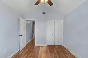 305 W Danielle Ct, Mary Esther, FL 32569 - Photo 17