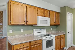 305 W Danielle Ct, Mary Esther, FL 32569 - Photo 15