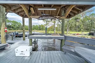 64 Lagrange Cove Cir, Freeport, FL 32439 - Photo 9