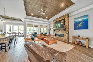 64 Lagrange Cove Cir, Freeport, FL 32439 - Photo 13