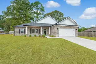 2800 Blackbird Ct, Crestview, FL 32539 - Photo 1