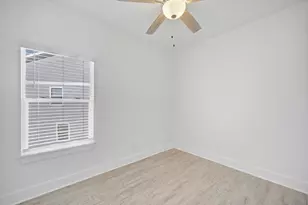 284 Date Palm Ln, Freeport, FL 32439 - Photo 31