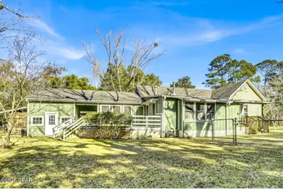 672 Main Street, Chipley, FL 32428 - Photo 1