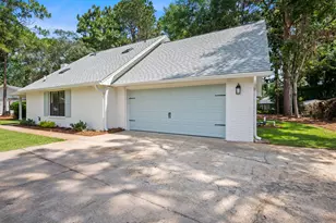829 S Turnberry Cove, Niceville, FL 32578 - Photo 7