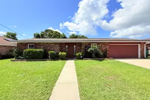 710 Osage Dr, Fort Walton Beach, FL 32547 - Photo 1