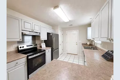 921 Lauderhill Lane, Fort Walton Beach, FL 32547 - Photo 7