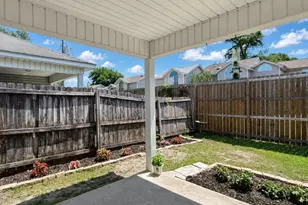 921 Lauderhill Ln, Fort Walton Beach, FL 32547 - Photo 25
