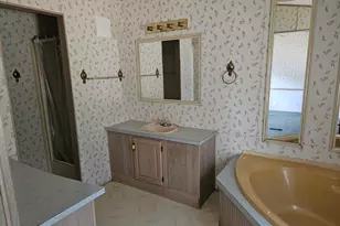 1710 Hwy 2, Westville, FL 32464 - Photo 11