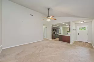 153 Shady Ln, Crestview, FL 32536 - Photo 7